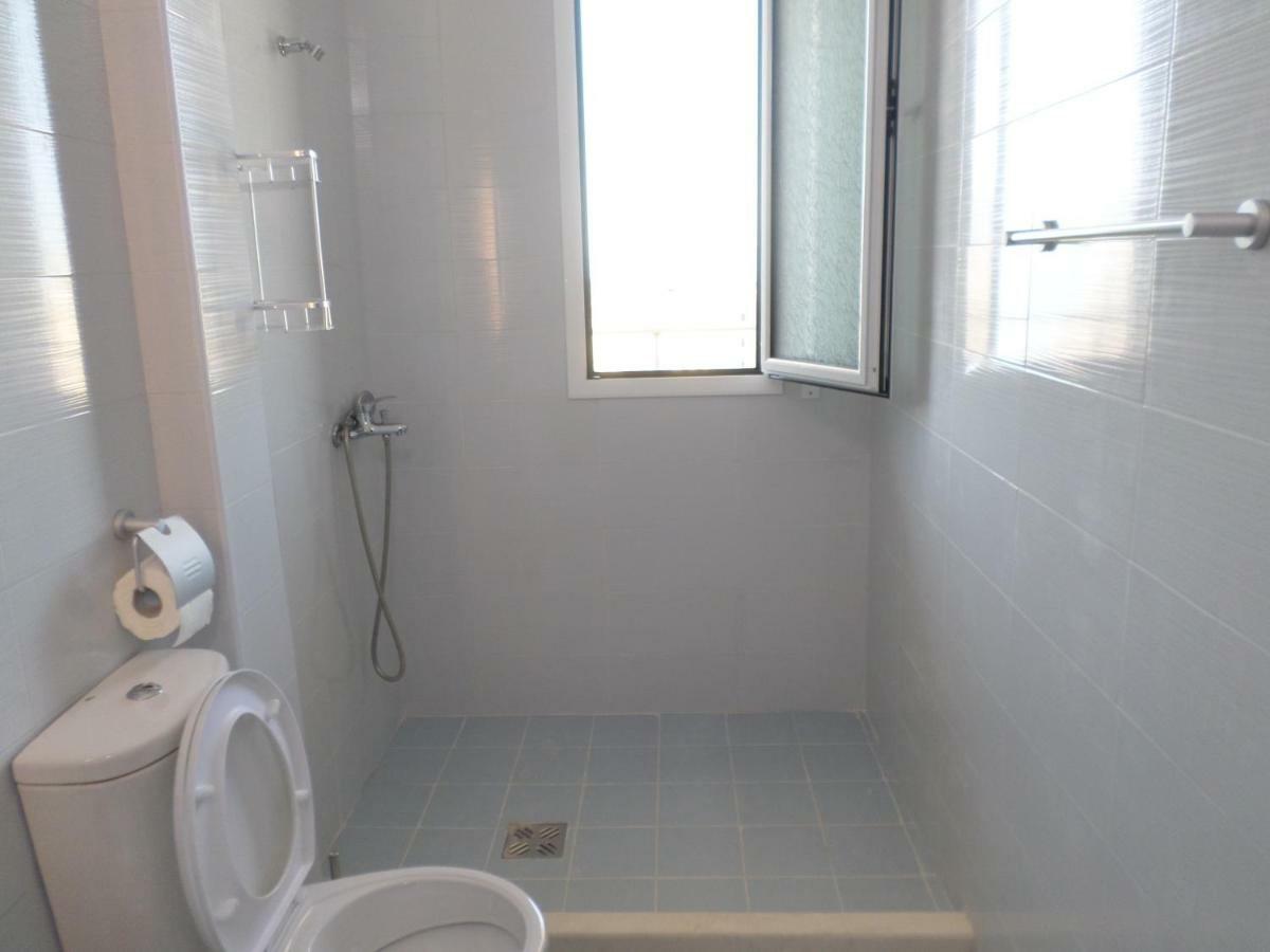 Lindita'S Seaview Appartment Vlore Exterior photo