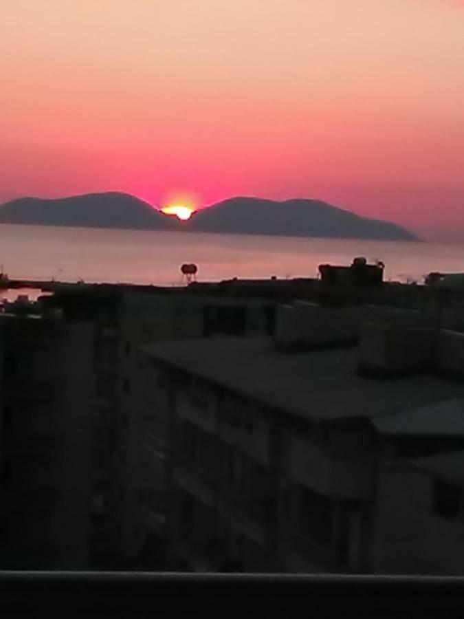 Lindita'S Seaview Appartment Vlore Exterior photo